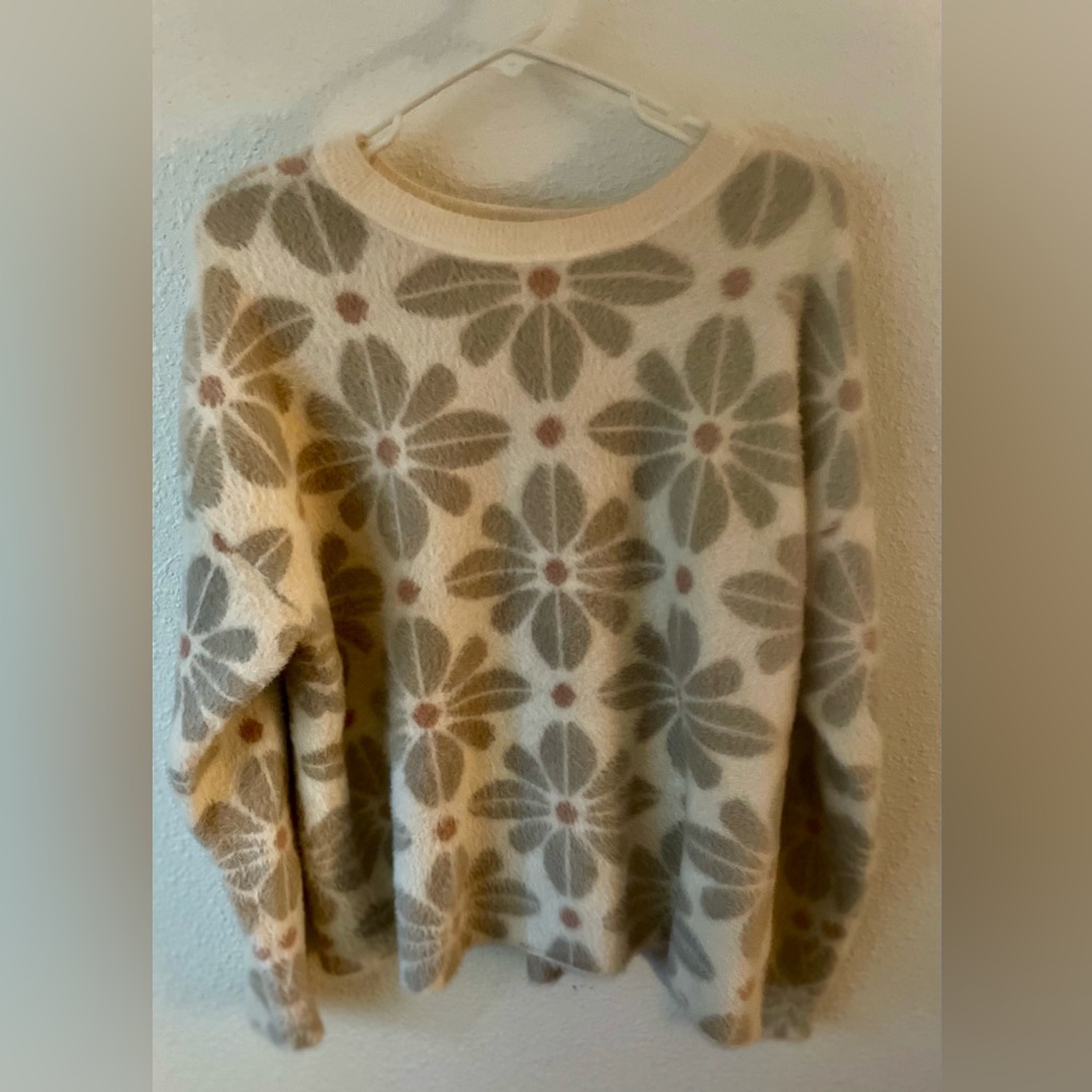 Rachael & Zoe Flower Power Cream Sweater - Picture 3 of 3